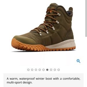 Waterproof men’s boot. Insulated Omni heat lining.
